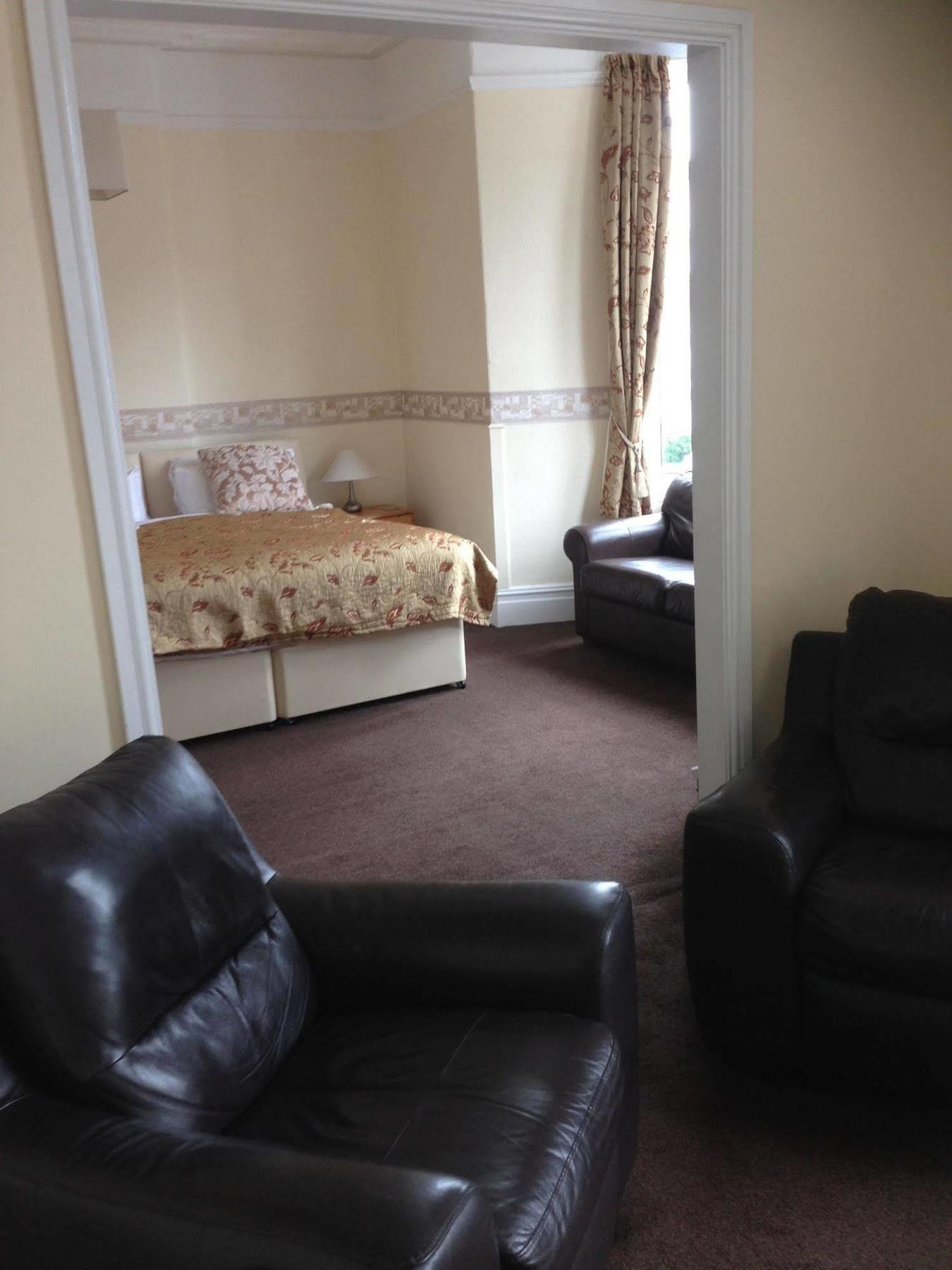 Clifton Guest house