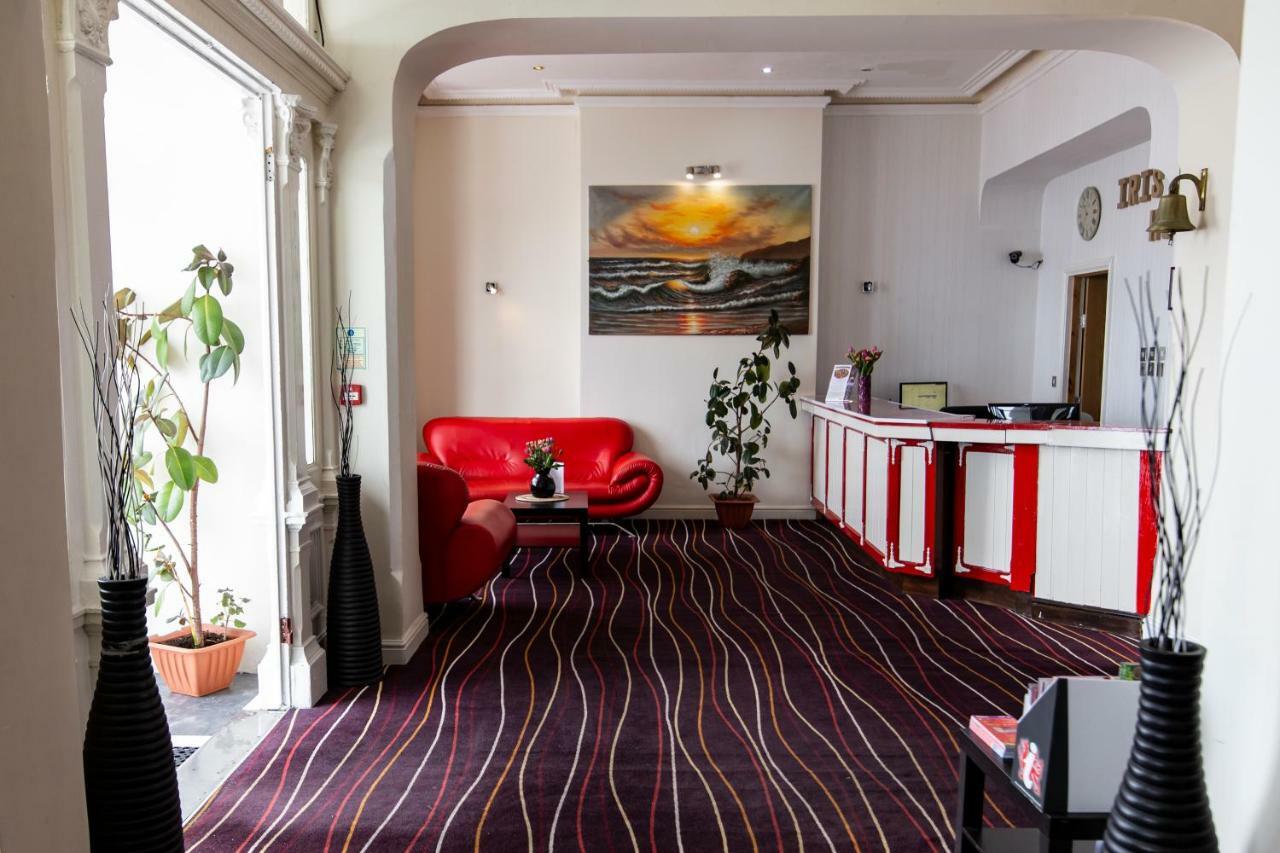 Hotel Iris 2*