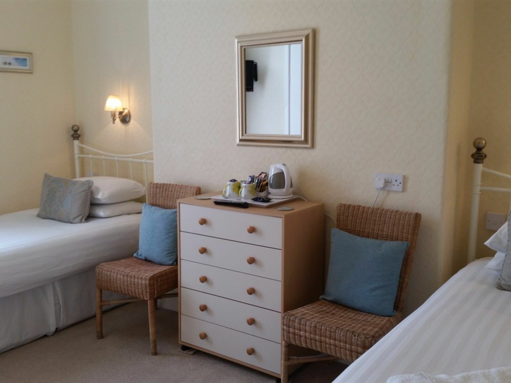 Britannia Guest house 4*