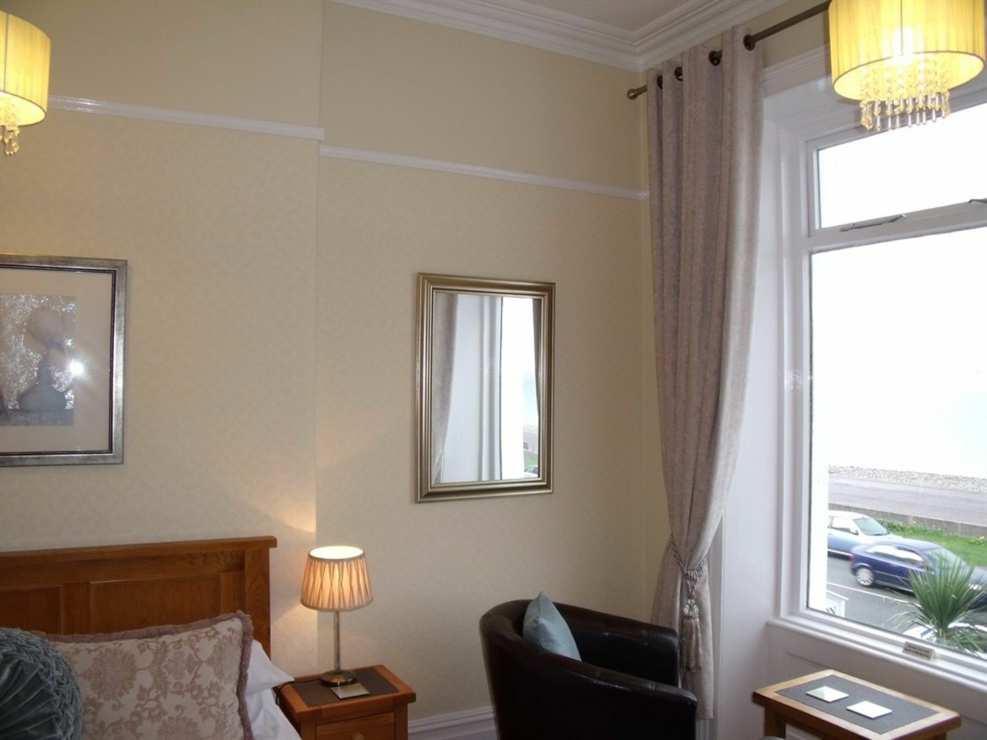 Britannia 4*