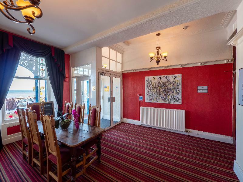 Hotel Whitehouse Hotel 3*