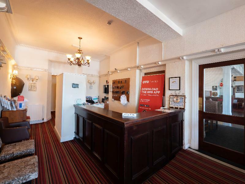 Whitehouse Hotel 3*