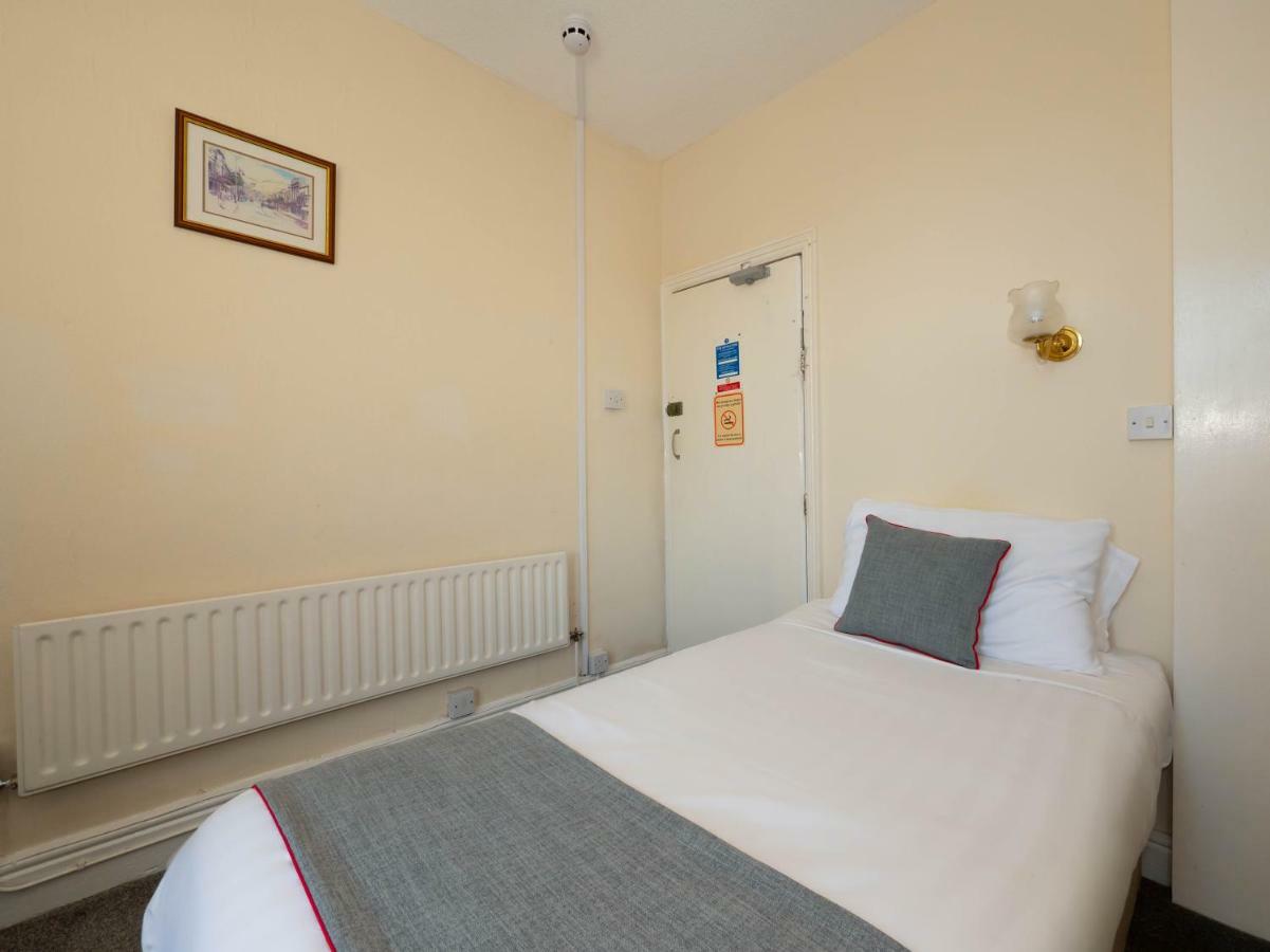 Hotel Whitehouse Hotel 3*